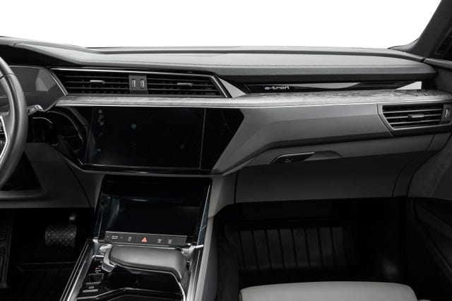 2020 AUDI E-TRON - 17