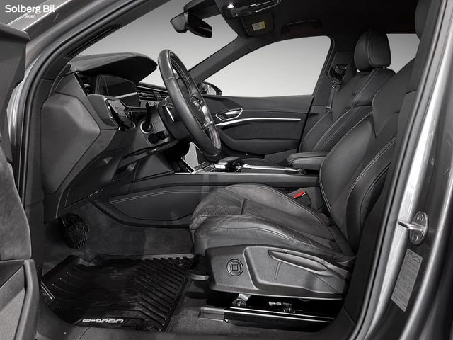 2020 AUDI E-TRON - 11