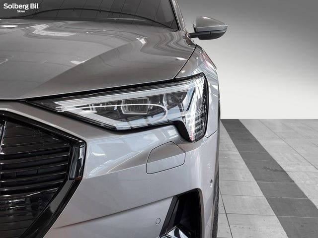 2020 AUDI E-TRON - 8