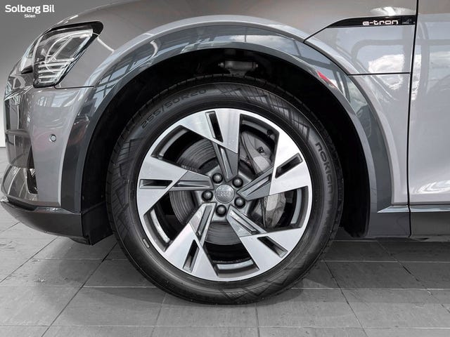 2020 AUDI E-TRON - 9