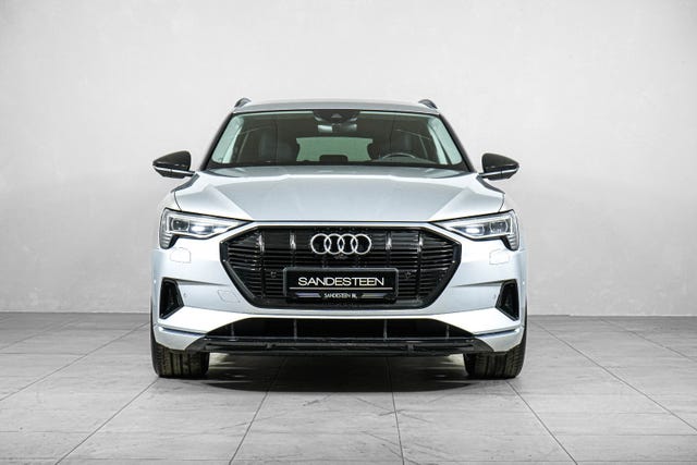 WAUZZZGE9LB024855 2020 AUDI E-TRON-2