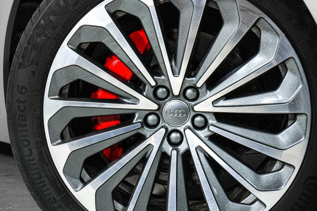 2020 AUDI E-TRON - 9