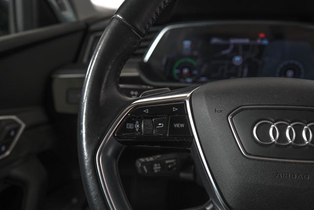 2020 AUDI E-TRON - 26