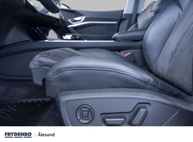 2020 AUDI E-TRON - 25