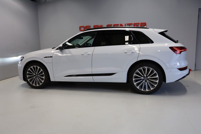 WAUZZZGE5LB035741 2020 AUDI E-TRON-5