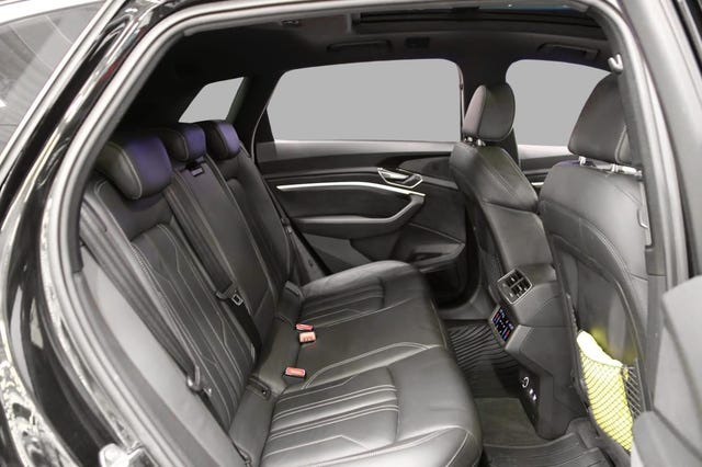 2020 AUDI E-TRON - 17