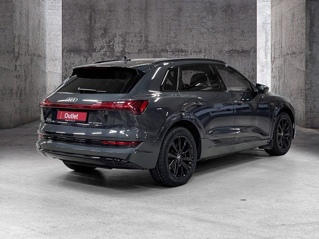 WAUZZZGEXLB036173 2020 AUDI E-TRON-3