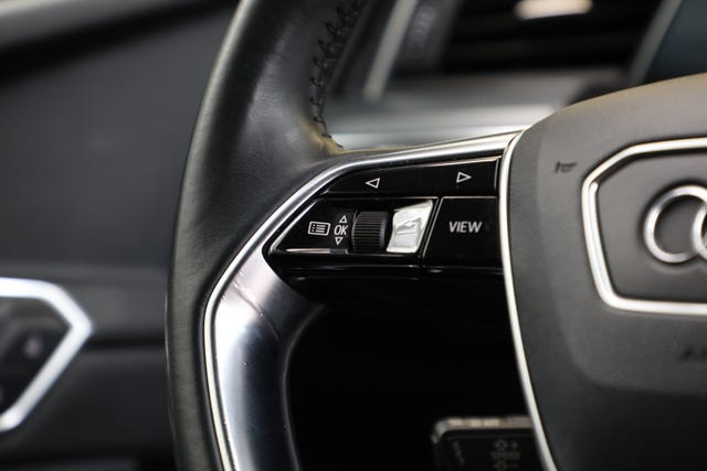 2020 AUDI E-TRON - 17