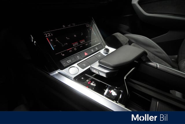 2020 AUDI E-TRON - 11