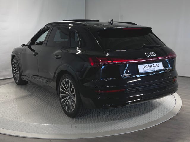 WAUZZZGE5LB005641 2020 AUDI E-TRON-3