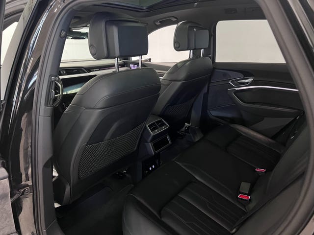 2020 AUDI E-TRON - 48