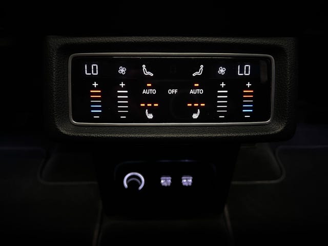 2020 AUDI E-TRON - 49