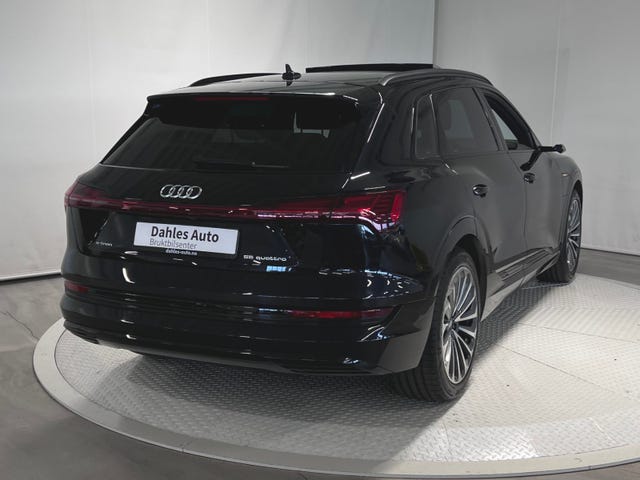 WAUZZZGE5LB005641 2020 AUDI E-TRON-2