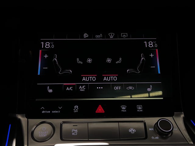 2020 AUDI E-TRON - 38
