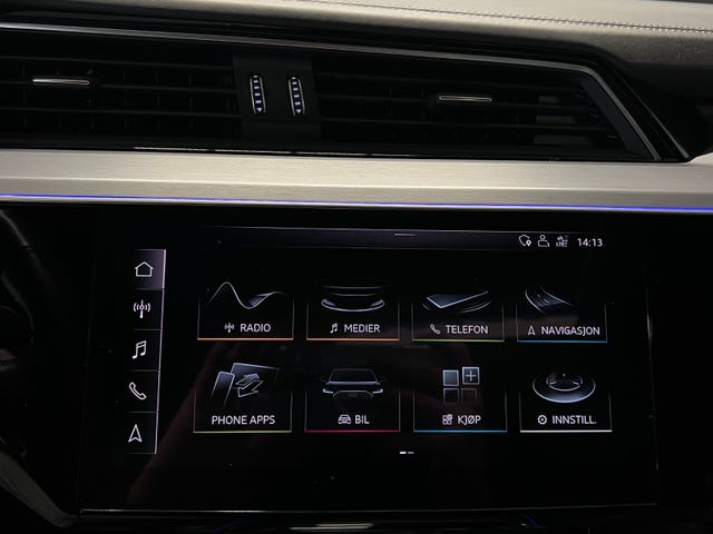2020 AUDI E-TRON - 28