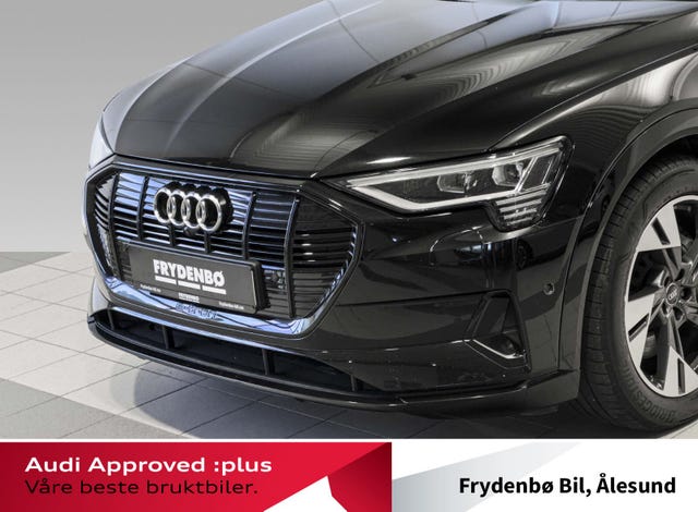 WAUZZZGEXMB025319 2021 AUDI E-TRON-1