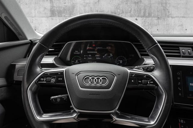 2021 AUDI E-TRON - 19