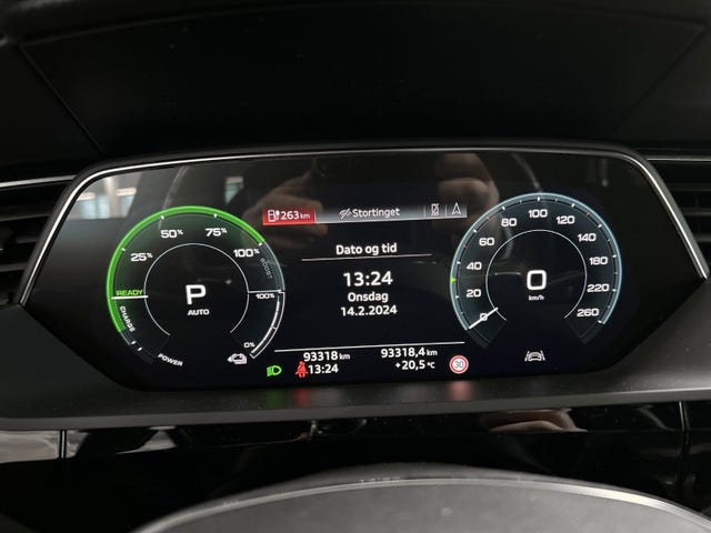2020 AUDI E-TRON - 10