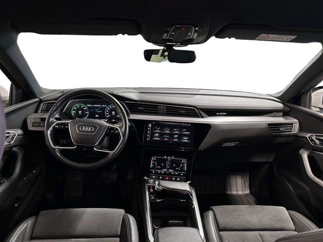 2020 AUDI E-TRON - 7