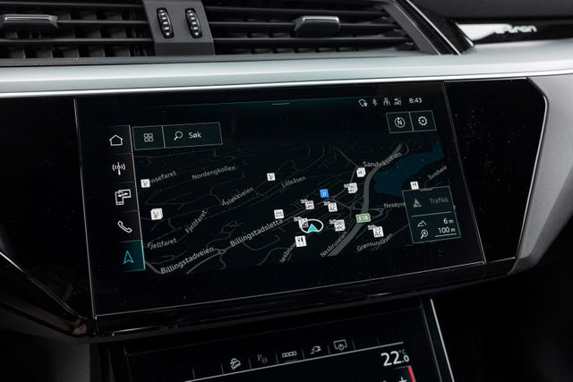 2021 AUDI E-TRON - 20