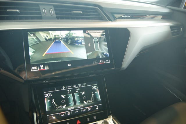 2021 AUDI E-TRON - 14