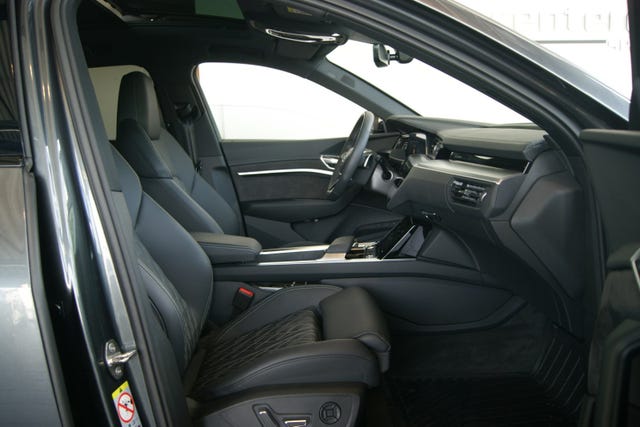 2021 AUDI E-TRON - 8