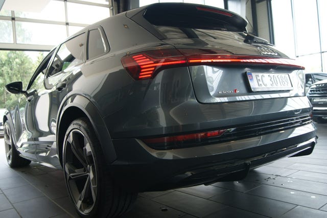 2021 AUDI E-TRON - 7