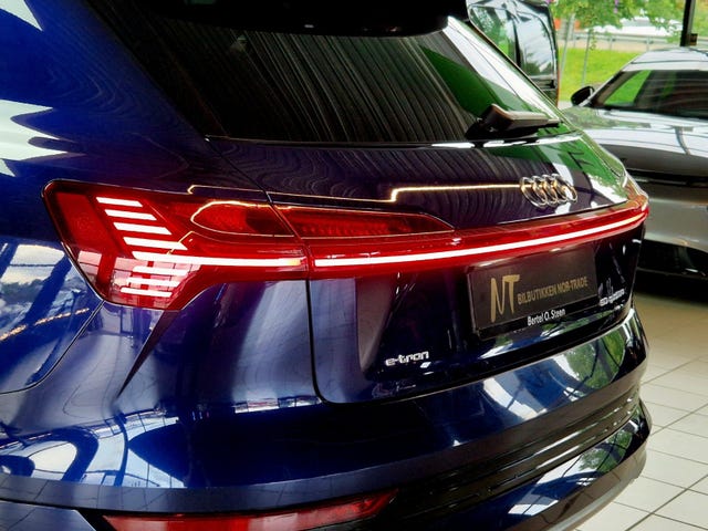 2020 AUDI E-TRON - 13