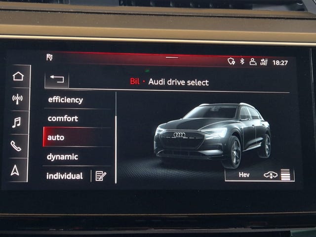 2020 AUDI E-TRON - 31