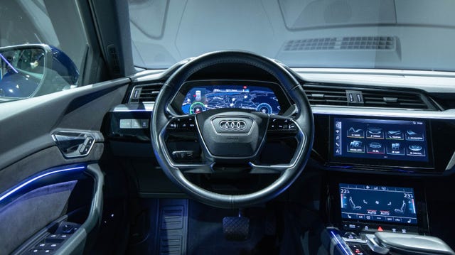2020 AUDI E-TRON - 13