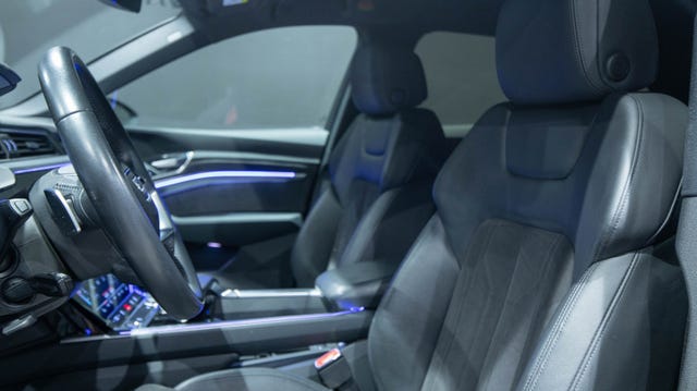 2020 AUDI E-TRON - 7