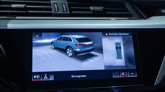 2020 AUDI E-TRON - 24