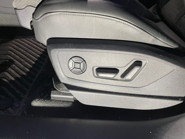 2020 AUDI E-TRON - 17