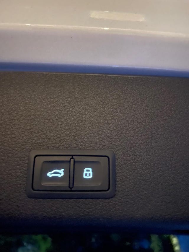2020 AUDI E-TRON - 27