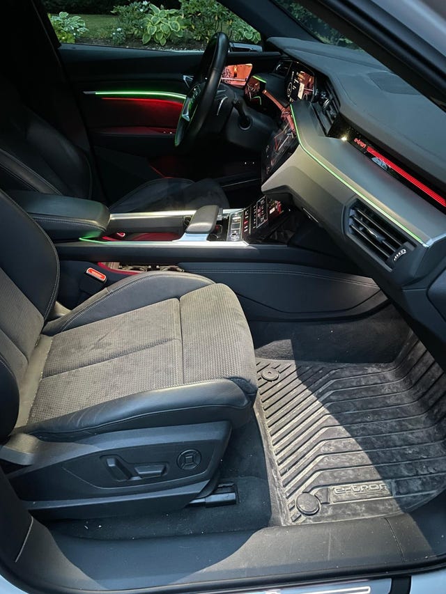 2020 AUDI E-TRON - 14