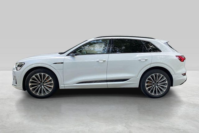 WAUZZZGE7LB005009 2020 AUDI E-TRON-0