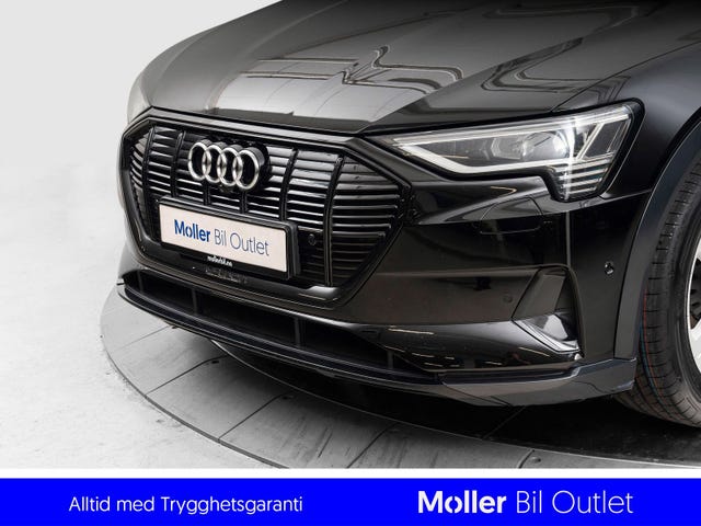 WAUZZZGEXLB006736 2020 AUDI E-TRON-4