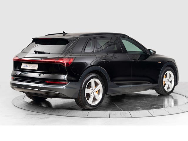 WAUZZZGEXLB006736 2020 AUDI E-TRON-1