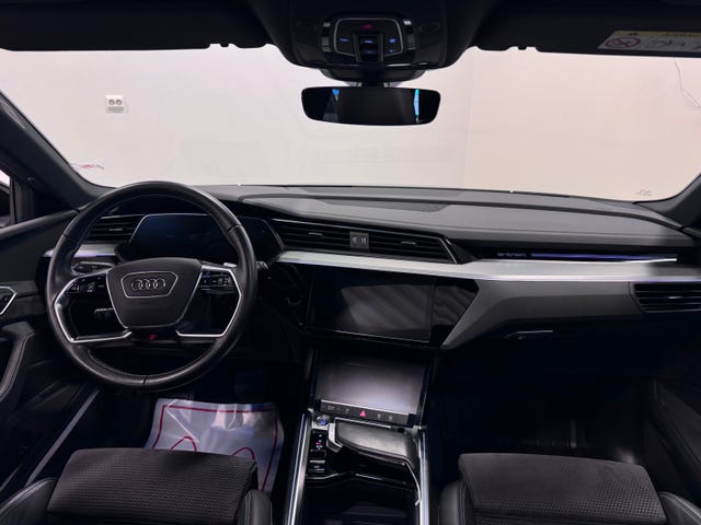 2020 AUDI E-TRON - 13