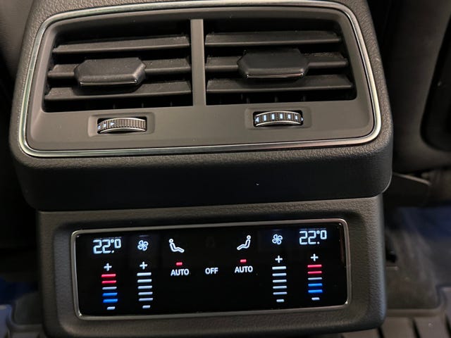 2020 AUDI E-TRON - 17