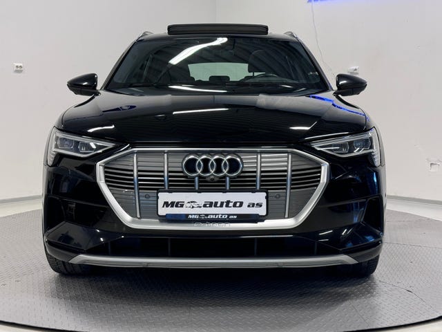 2020 AUDI E-TRON - 9