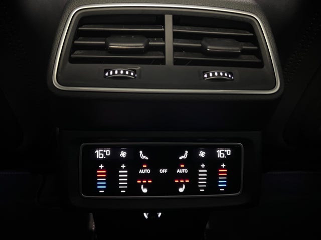 2020 AUDI E-TRON - 52