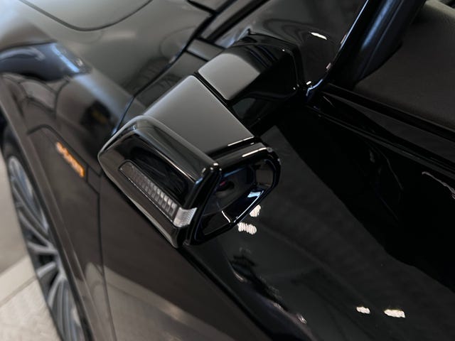 2020 AUDI E-TRON - 12