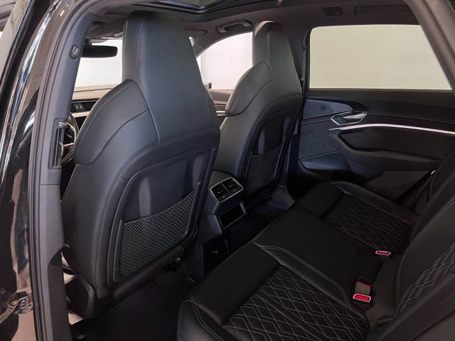 2020 AUDI E-TRON - 51