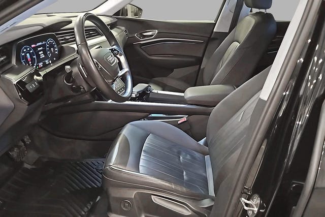 2021 AUDI E-TRON - 8