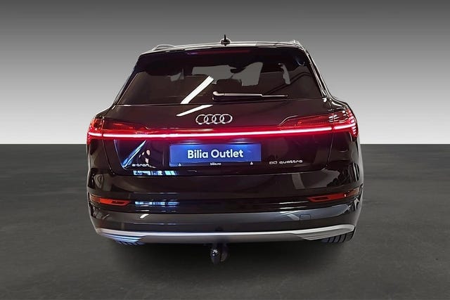 WAUZZZGEXMB004437 2021 AUDI E-TRON-5