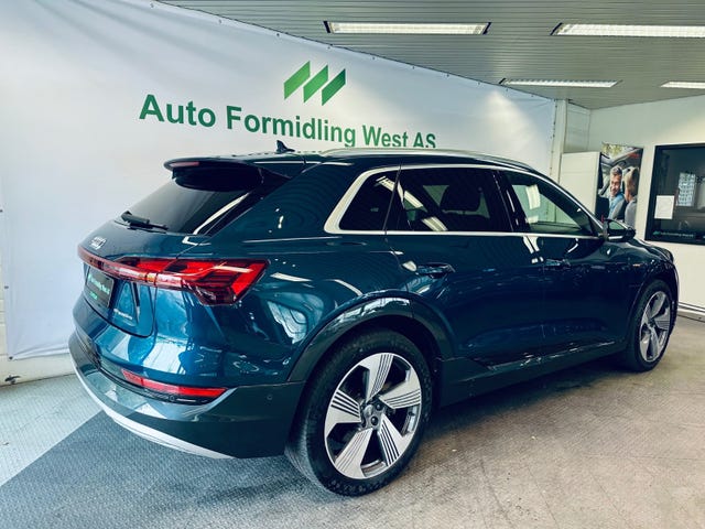 2020 AUDI E-TRON - 9