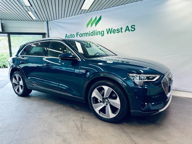 2020 AUDI E-TRON - 10