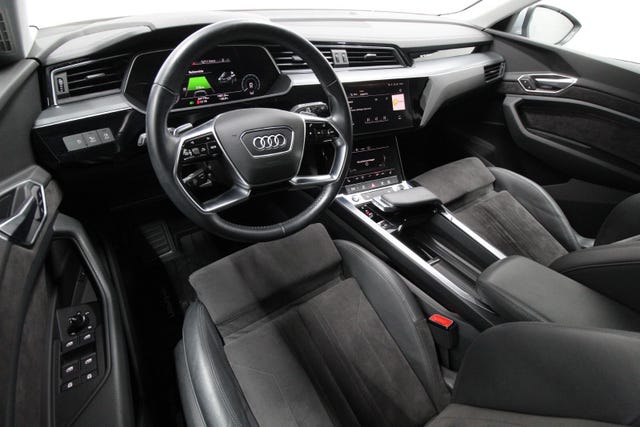 2021 AUDI E-TRON - 9