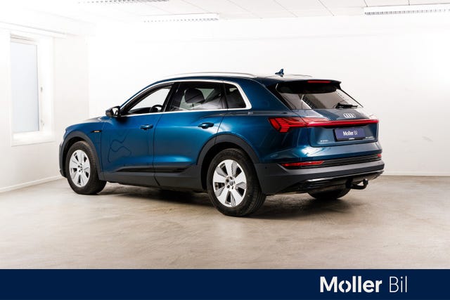 WAUZZZGEXLB010916 2020 AUDI E-TRON-5